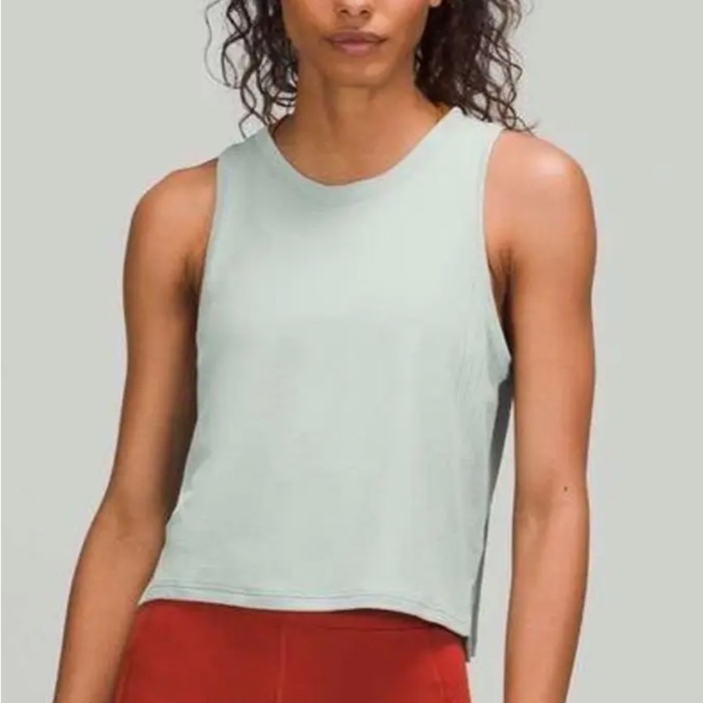 Lululemon Train to Be Tank | Size 4 | Silver Blue